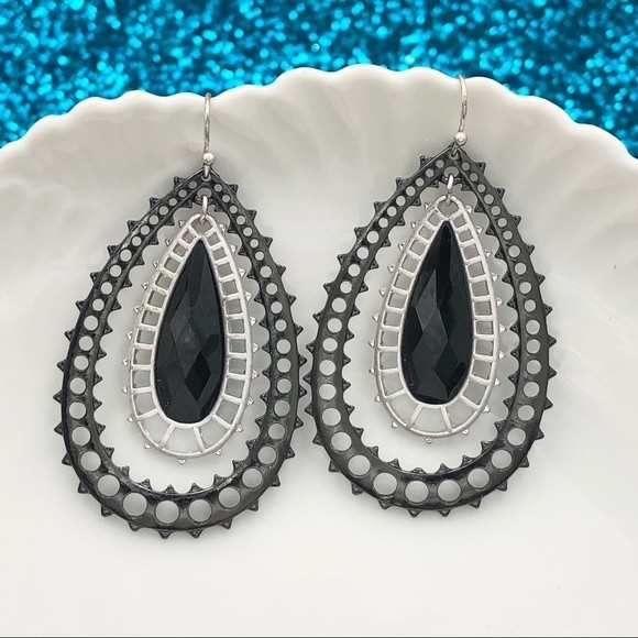 🌼 Double Teardrop Black Silver Dangle Earrings - Picture 1 of 3